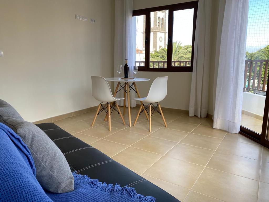 Lanzarote Vacacional Apartment Аресифе Екстериор снимка
